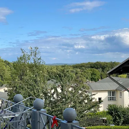 דירה Sonnige, Ruhige 5 Min Zum U Zentrum