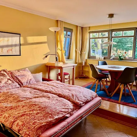 דירה Sonnige, Ruhige 5 Min Zum U Zentrum *